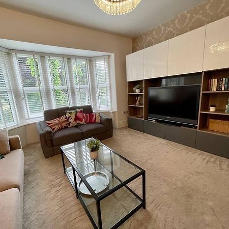 Modern 2 Bed Flat W Parking, Dog Friendly, Central Bournemouth Luaran gambar